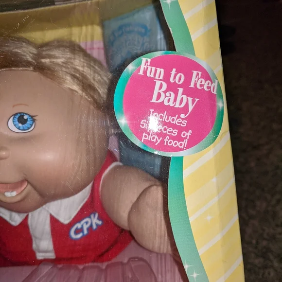 2008 Cabbage Patch Doll - Picture 4 of 11